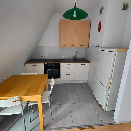 Апартаменти Attic 4685 Познань