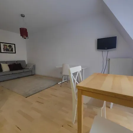 Attic 4685 Апартаменти Познань